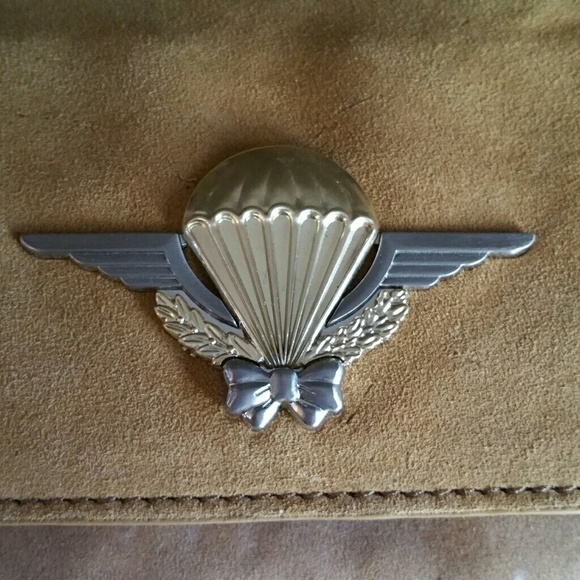 Zara Woman Leather Crossbody Bag - Picture 4 of 8